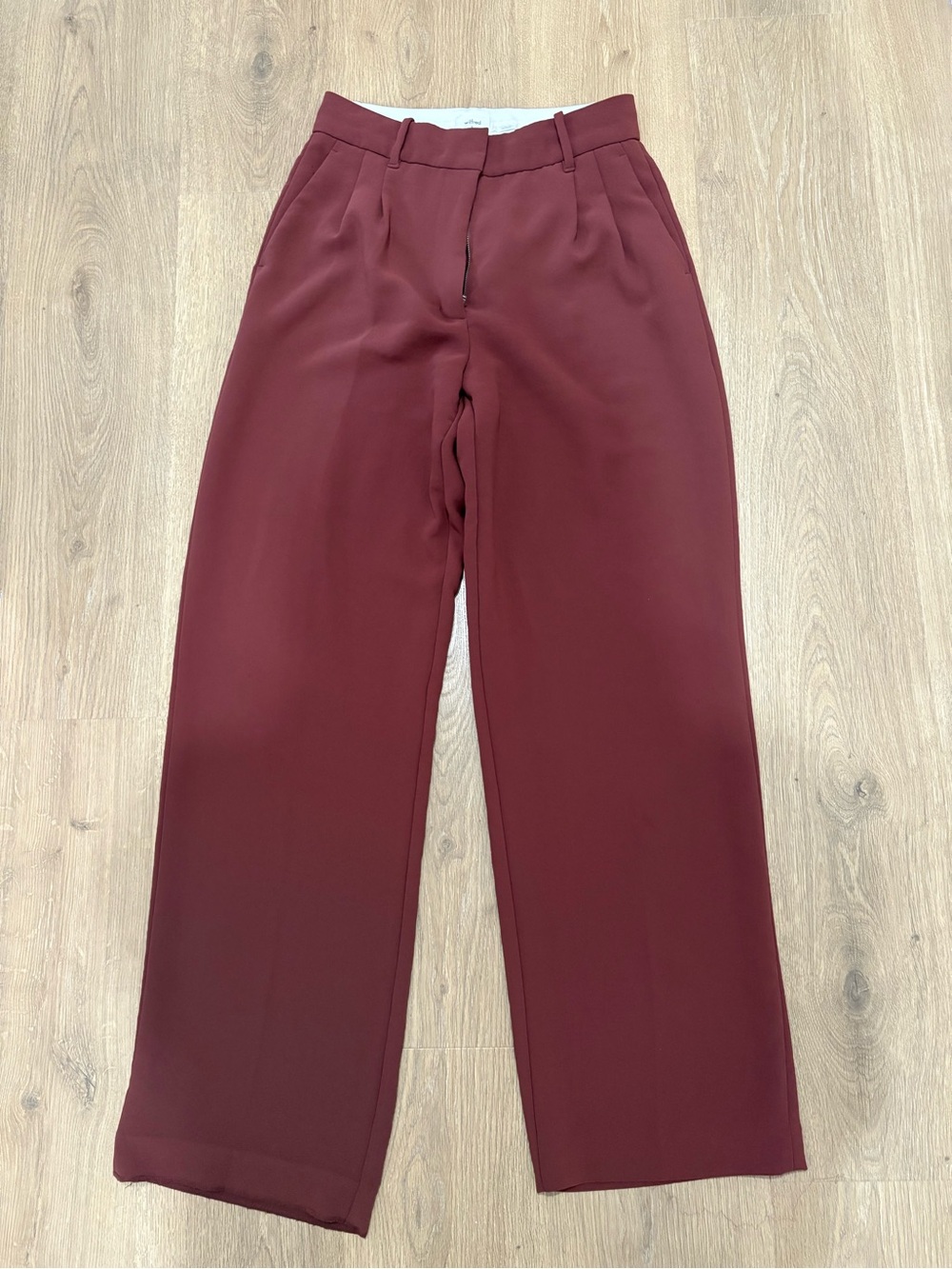 Wilfred Wide-Leg Trousers in Burgundy